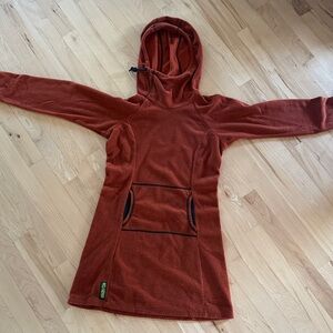 Melanzana Rust Orange Textured Hooded Pullover